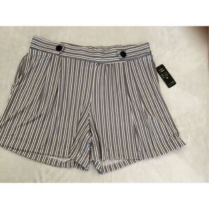Robert Louis Shorts